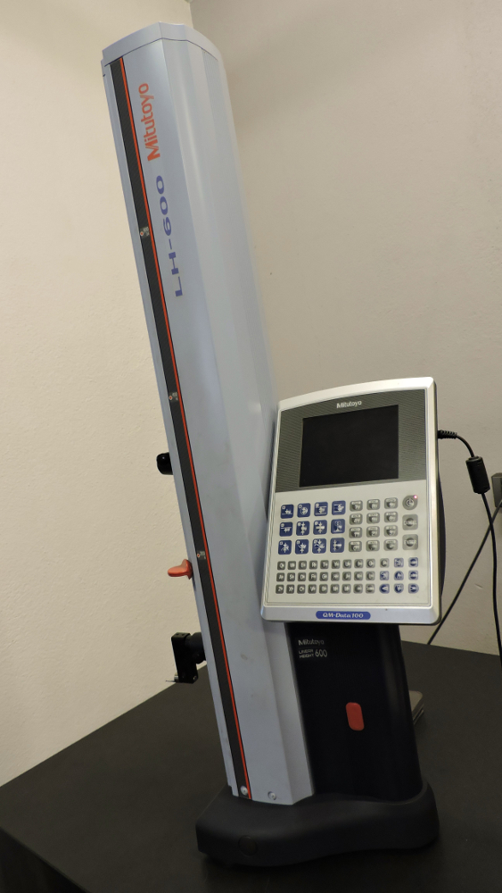 MITUTOYO LH-600 -Altimetro