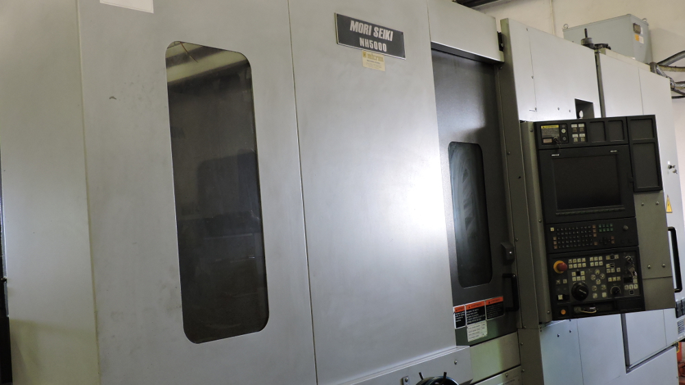 MORI SEIKI NH-5000 - Centro di lavoro orizzonatale con due pallet